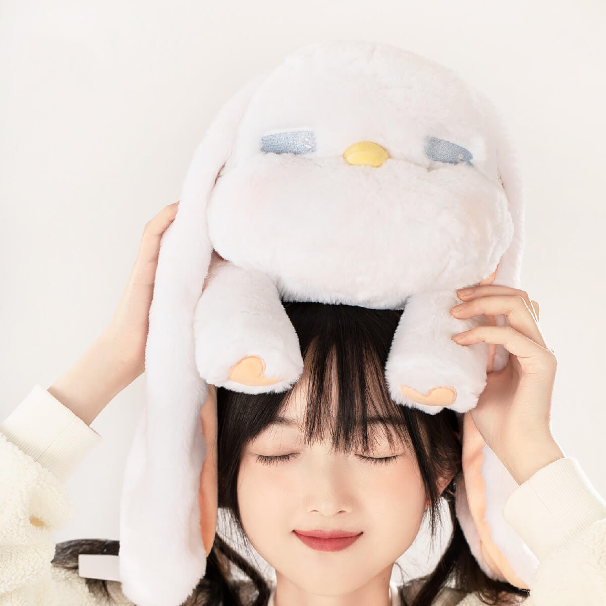 Cartoon Long-eared Rabbit Plush Toy with Flannel Blanket