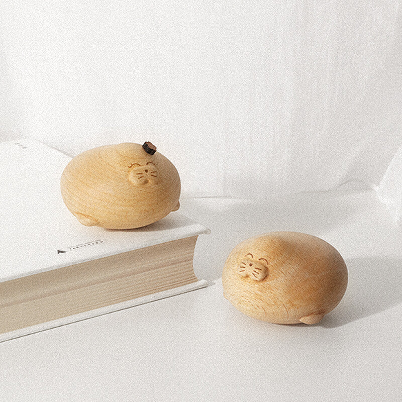 Chubby Wood Seal Couple With Magnets