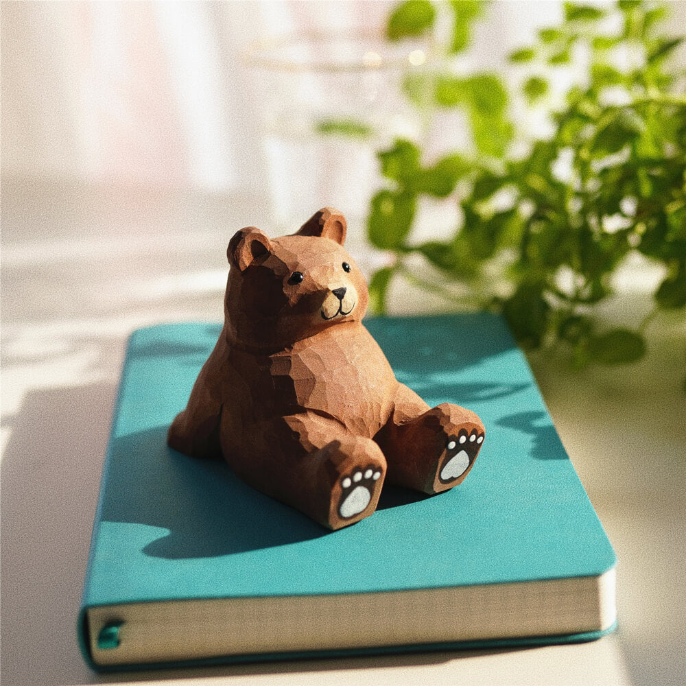 Handmade Carved Brown Bear Pen Stand Cell