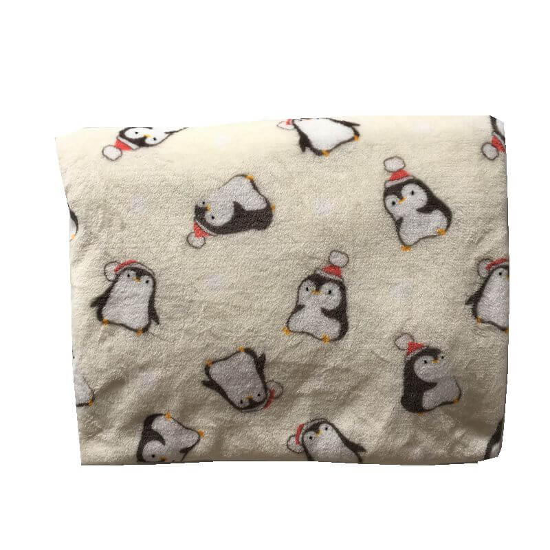 Soft Warm Penguin Print Bed Flannel Blanket For Nap